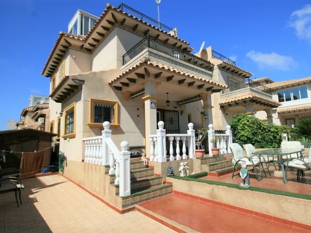 2 bedroom Apartment for sale in La Zenia with pool - € 149