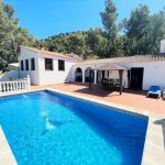 3 bedroom Villa for sale in Competa with pool - € 349