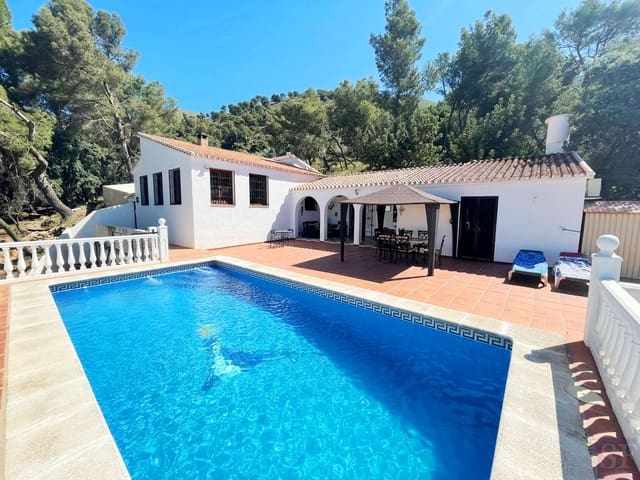 3 bedroom Villa for sale in Competa with pool - € 349