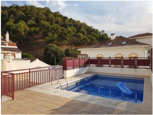 2 bedroom Apartment for sale in Malaga city with pool – € 385,000