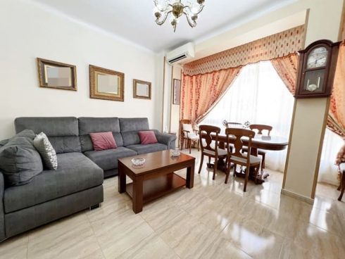 3 bedroom Flat for sale in Malaga city - € 229
