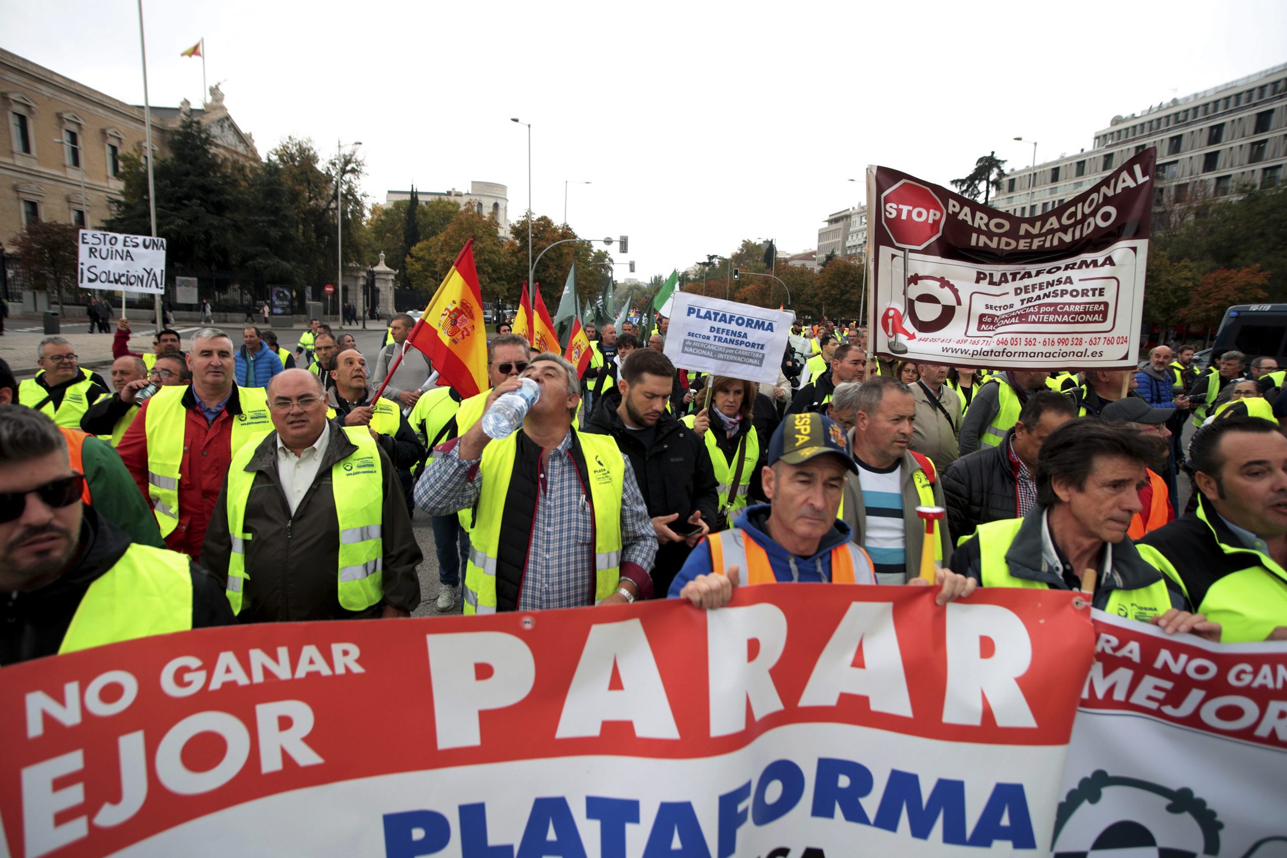 Truck drivers go on strike in Spain over inflation rate but with minimal impact