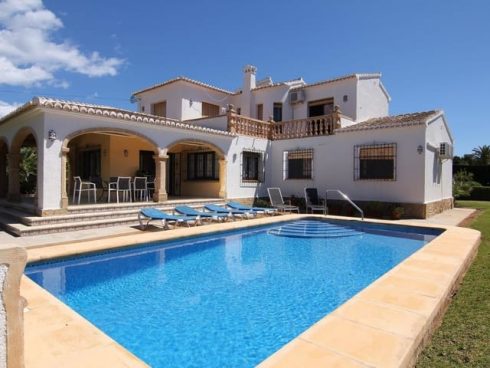 4 bedroom Villa for sale in Javea / Xabia - € 450