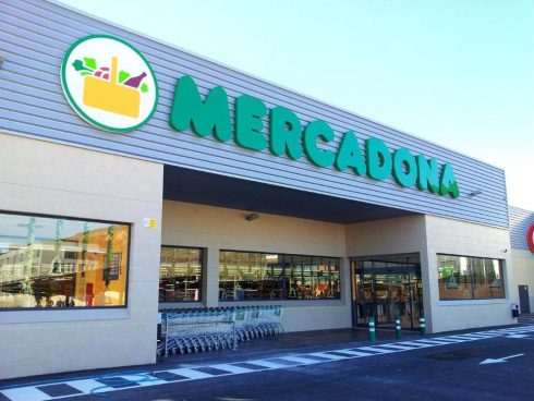 Mercadona Supermarket Chain In Spain Announces Staff Wage Rise In Line With Inflation