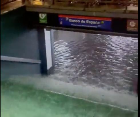 Rain in Madrid's Metro system