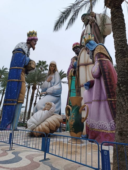 La ciudad de la Costa Blanca en España alberga un espectáculo festivo para los amantes de la Navidad tanto nacionales como extranjeros.