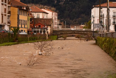 The Storms Fien And Gerard Across Spain