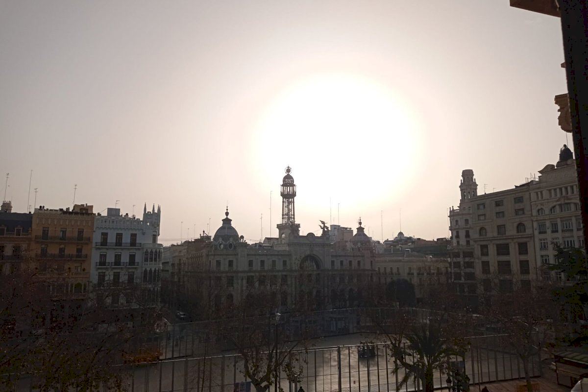 Spain's Valencia City Tells People With Respiratory Problems To Stay Indoors Due To Rise In Saharan Dust Levels