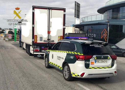 'wobbling' Lorry Stopped With Driver Six Times Over Alcohol Limit In Spain's Murcia