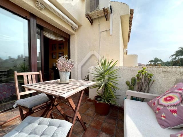 2 bedroom Penthouse for sale in Denia with pool garage - € 144