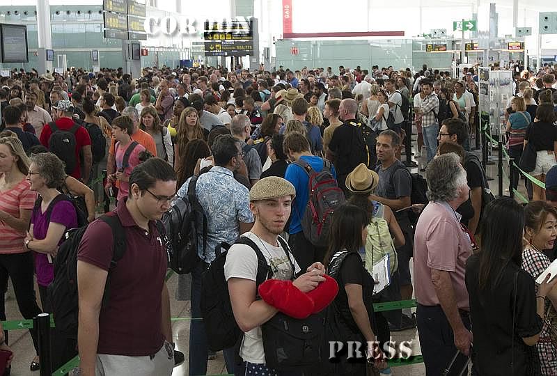 airport queues