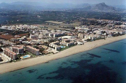 Residents Worried About Sand Dune Damage By New Development On Spain's Costa Blanca