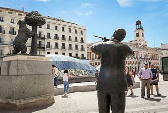 Statue Of King Juan Carlos With A Rifle Pointing To A Bear In Madrid, Spain 25 Apr 20223