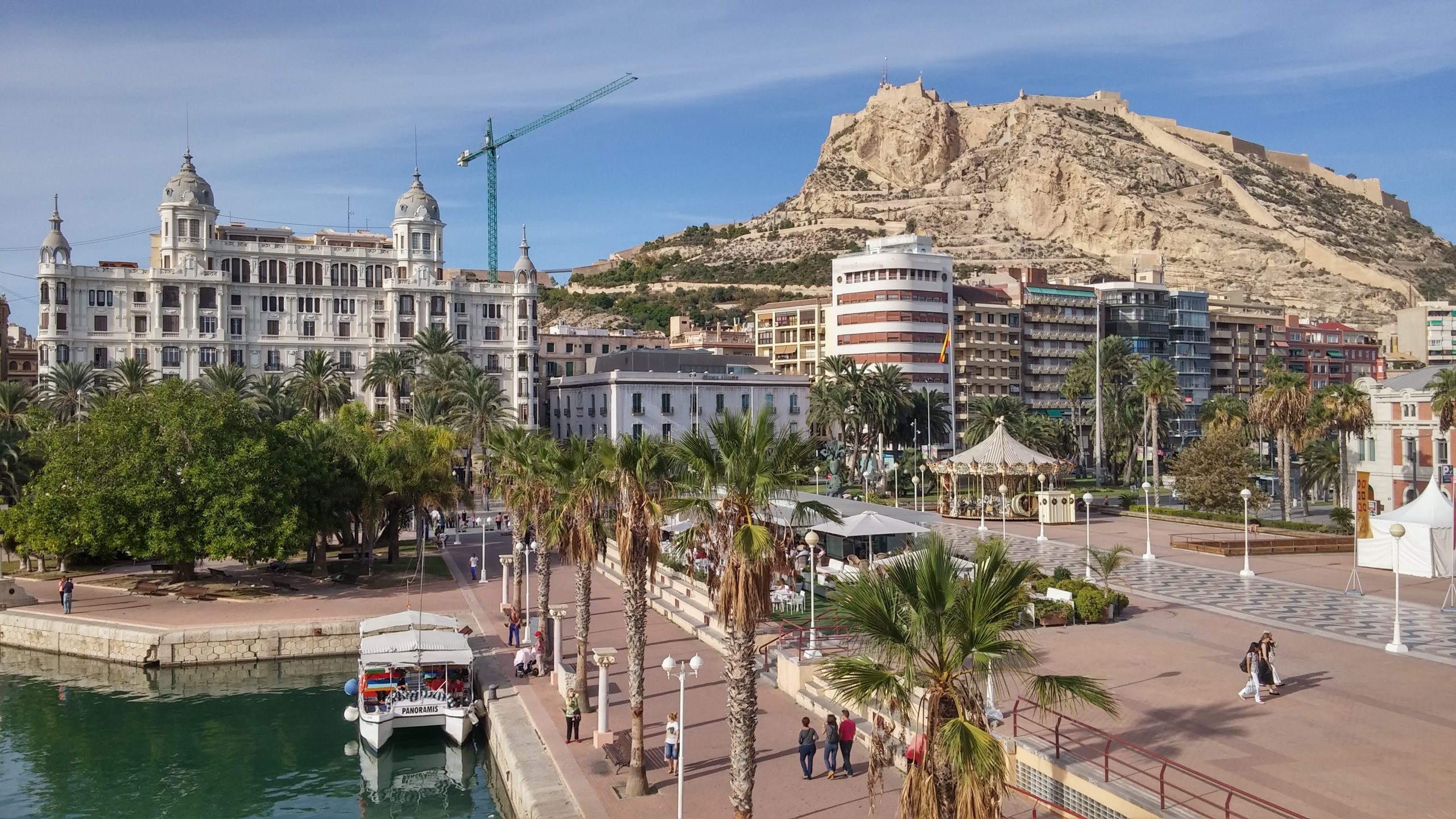 Costa Blanca capital roars past Barcelona in Spain's tourist apartment stays for 2022