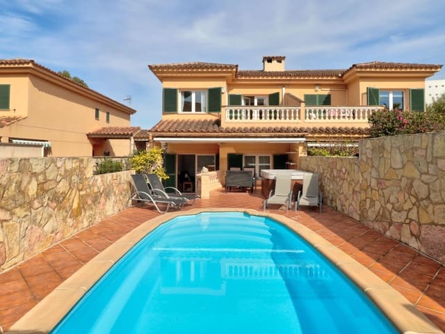 4 bedroom Villa for sale in Palmanova with pool garage - € 895