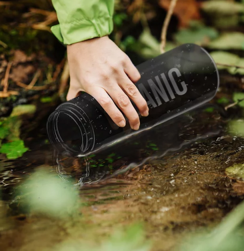 Costa Blanca Start Up Company In Spain Creates World's First Bottle That Purifies Water With Ozone