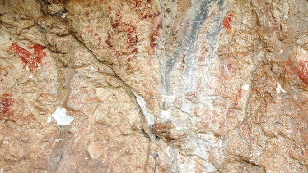 Drone discovers 7,000 year-old cave paintings in inaccessible areas of Spain's Alicante area - Olive Press News Spain
