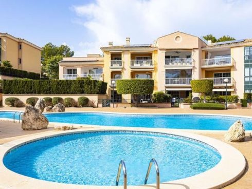 2 bedroom Apartment for sale in Santa Ponsa - € 699