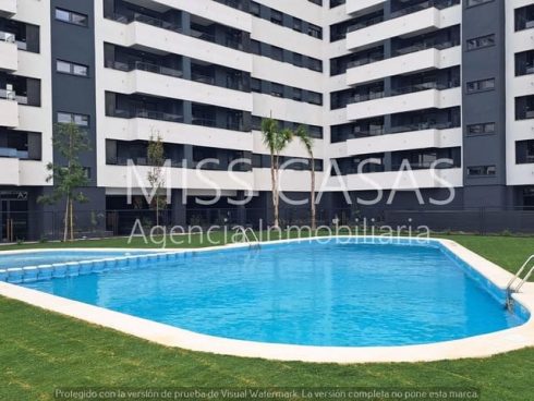 3 bedroom Apartment for sale in Valencia city with pool garage - € 350