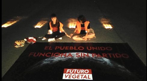 Futuro Vegetal protest at Barajas Airport