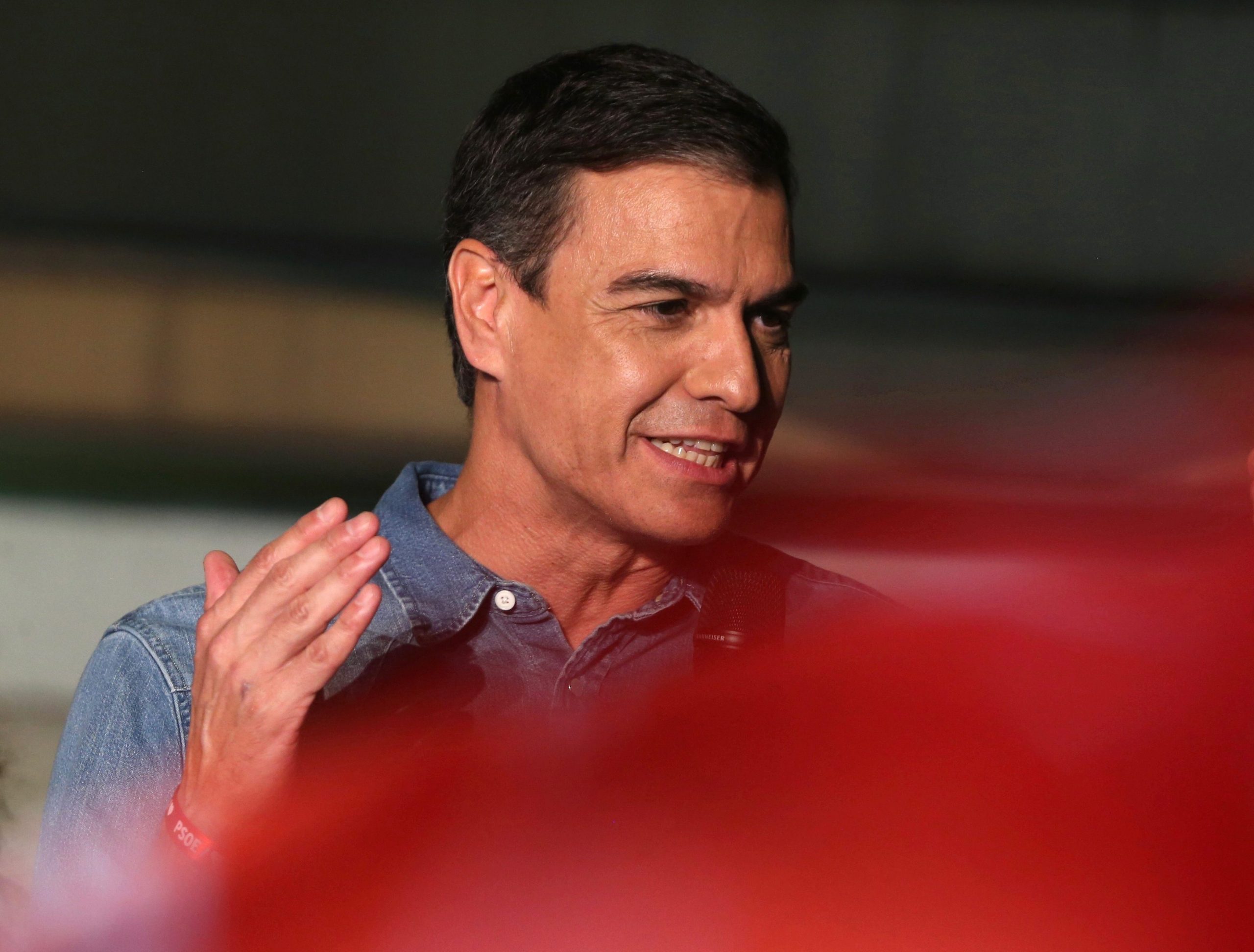 Pedro Sanchez says he will try to form new government in Spain and woos regional party support with promises of EU official language recognition