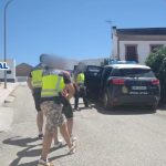 Travelling robbers used threads of glue stuck on front doors to work out if homes were empty across different areas of Spain
