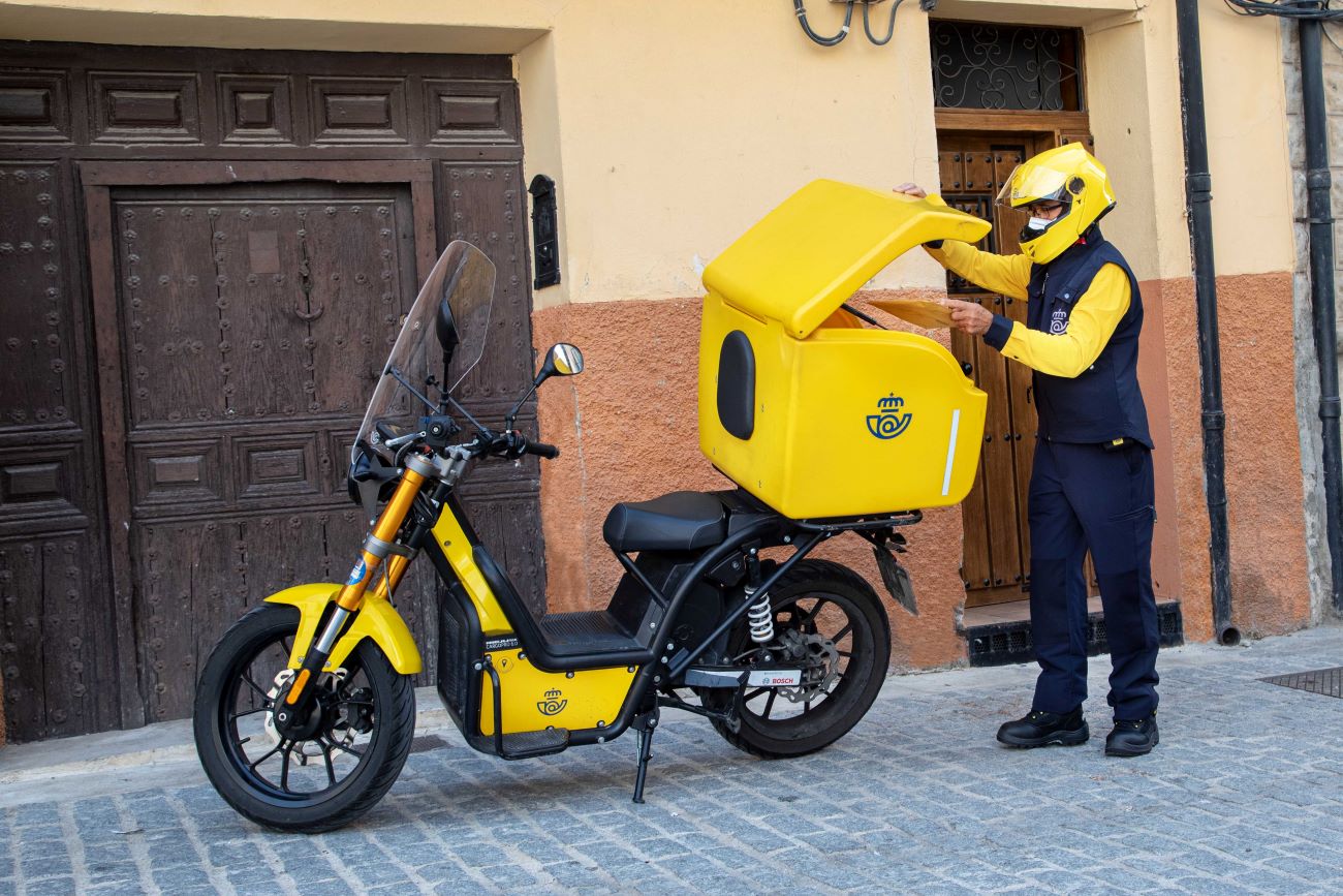 Postal service 'on verge of collapse' with undelivered mail piling up on Costa Blanca