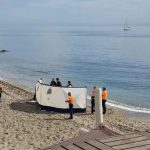 Police cordoned off a section of Playa de Venus, Marbella on Sunday where a man had drowned.