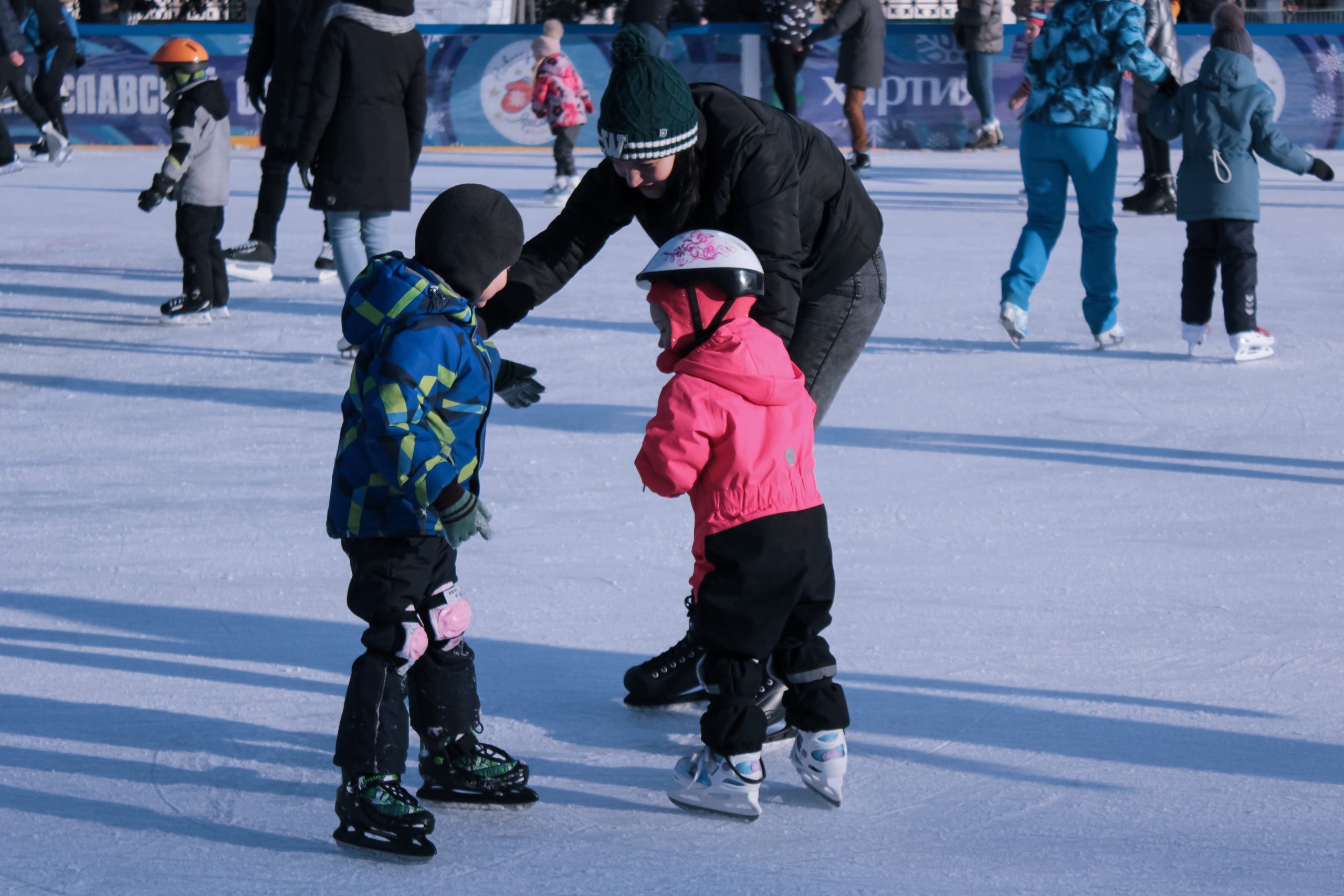 Children ice skating in Benalmadena