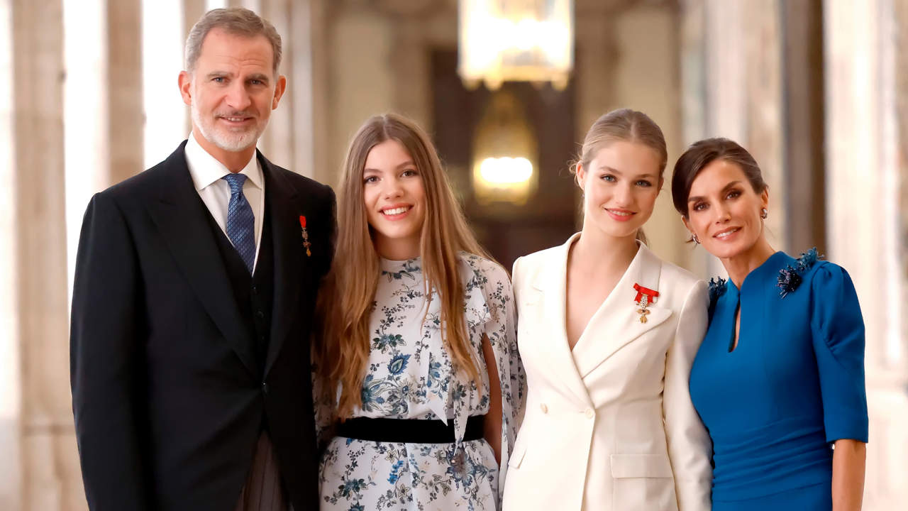 Spain's Royal Family releases 2023 Christmas card