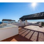 2 bedroom Penthouse for sale in Casares with pool garage - € 485