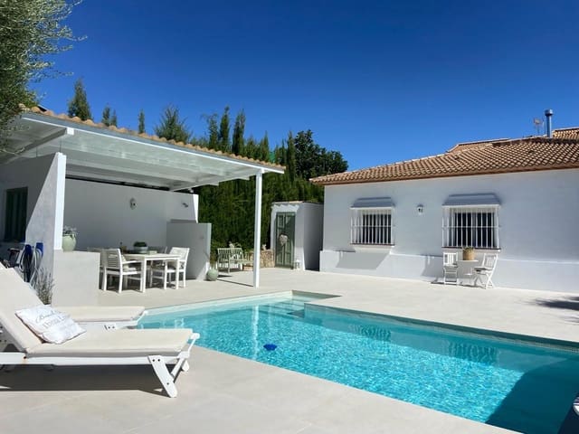 3 bedroom Finca/Country House for sale in Arriate with pool - € 269