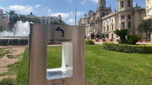 State of the art environmentally friendly water fountains to fill up water bottles are being rolled out across Spain's Valencia City|