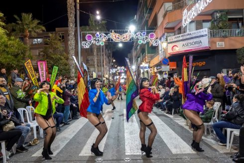 Investigation into 'controversial' children's costumes at a carnival in Spain will be reopened: Costa Blanca event saw kids dressed in lingerie-style outfits