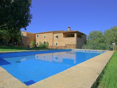 3 bedroom Finca/Country House for sale in Felanitx with pool garage - € 1