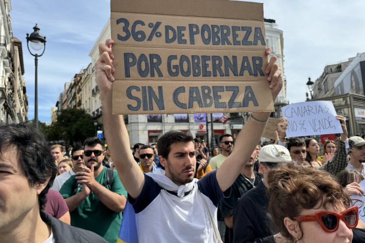 Protests against tourism in the Canary Islands