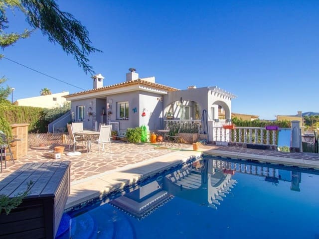 3 bedroom Villa for sale in La Nucia with pool garage - € 365