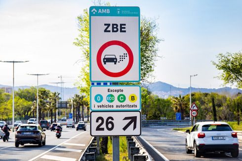La mitad de los españoles dice que no pagaría por llevar su vehículo a una zona de bajas emisiones
