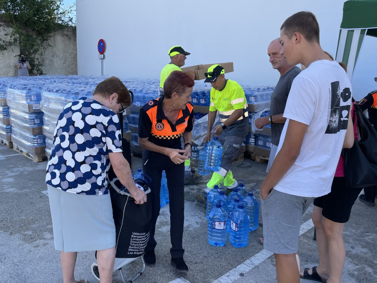 British expats and locals in Spain are forced to live on bottled water as local tap supply ‘is
