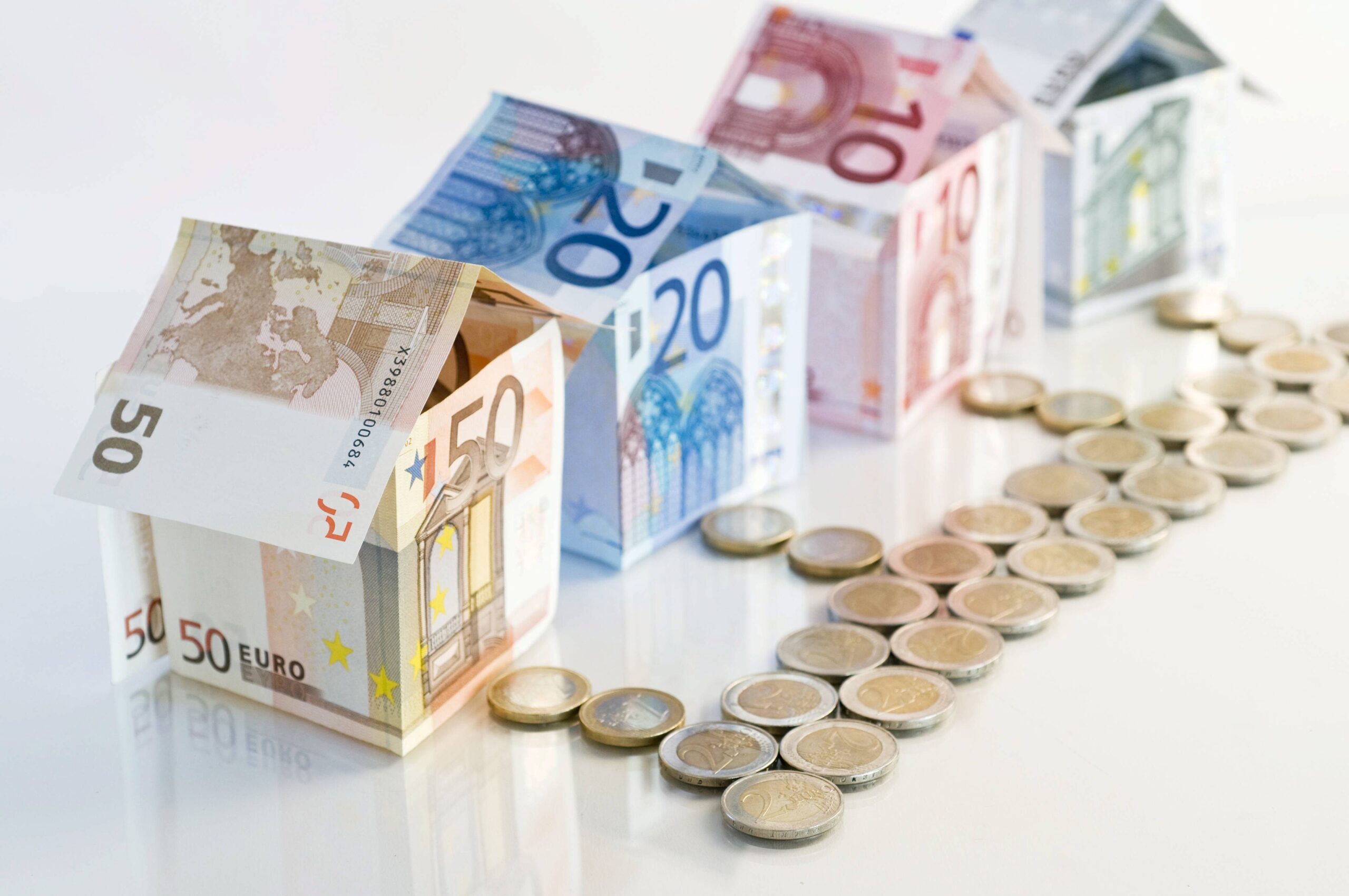 Property purchases set all-time April high in Spain's Costa Blanca