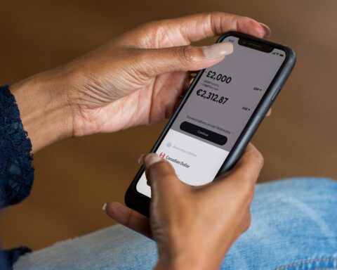 Cyber scammers trick people out of €256k in bank text message con across Costa Blanca