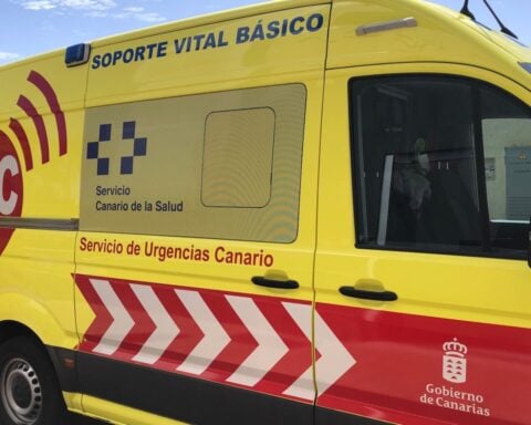 Girl, 17, suffers horrific 95% burns after man sets her on fire in Canary Islands