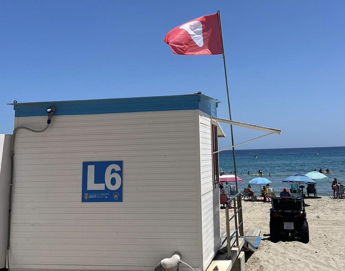 Spain's 'Black Flag' awards for beach pollution includes one for flood disaster waste in Valencia Spain’s ‘Black Flag’ awards for beach pollution includes one for flood disaster waste in Valencia