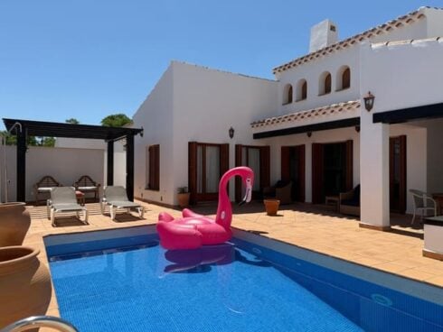 3 bedroom Villa for sale in El Valle Golf Resort with pool - € 345