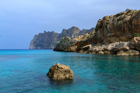 Cala Barques - Wikimedia Commons