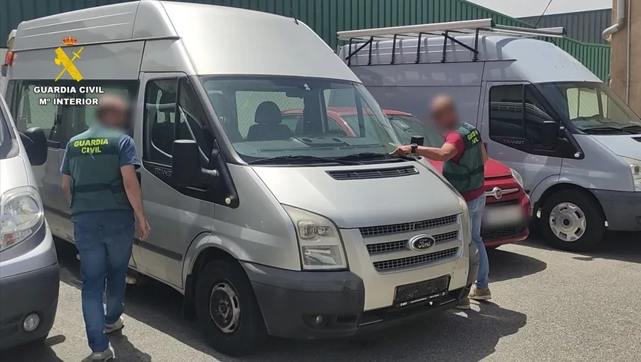 Angry camper van buyers across Spain are fleeced by conman who sends them nothing for their money