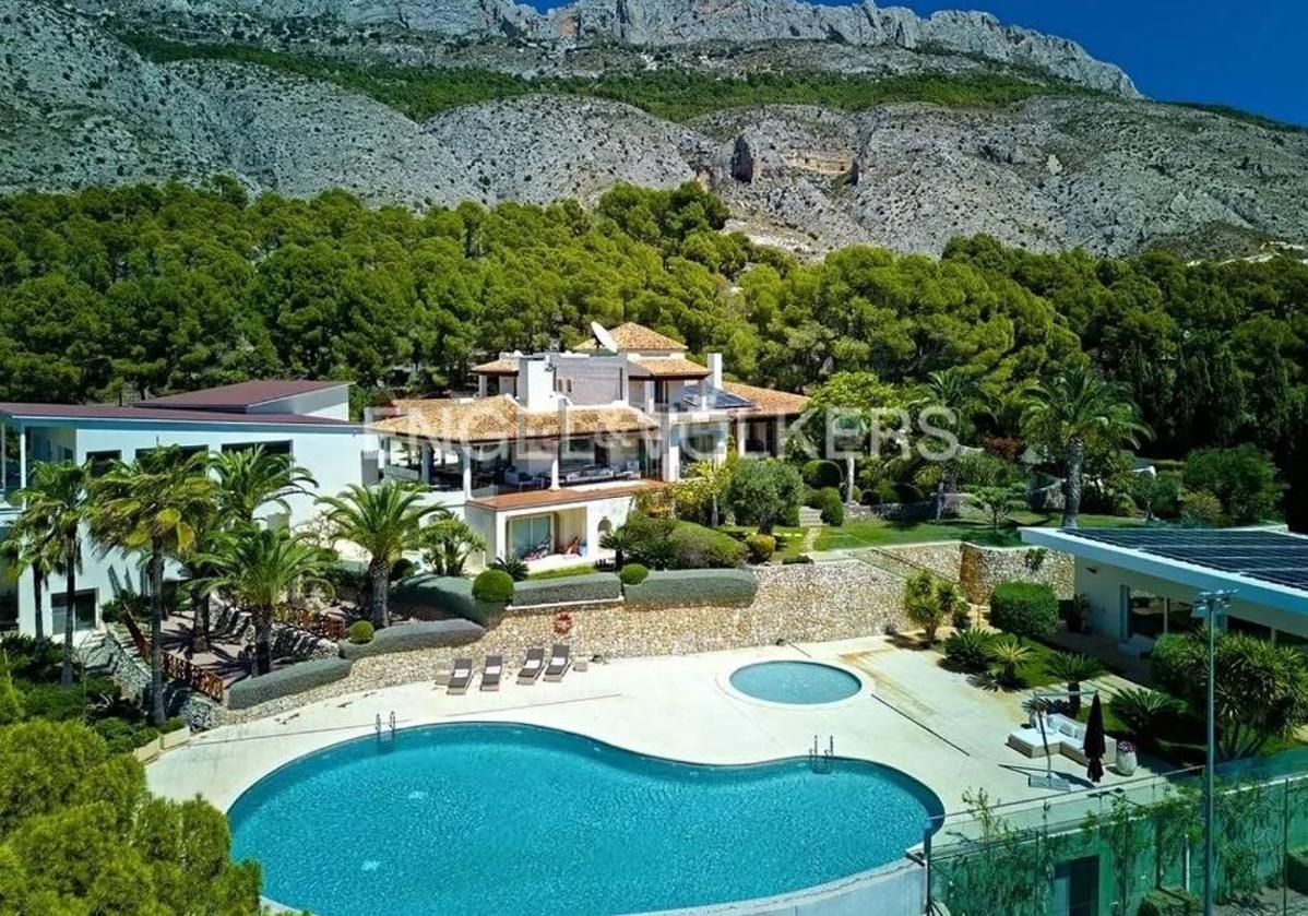 €10m Costa Blanca villa is region's most expensive unsold home- after a year on the market