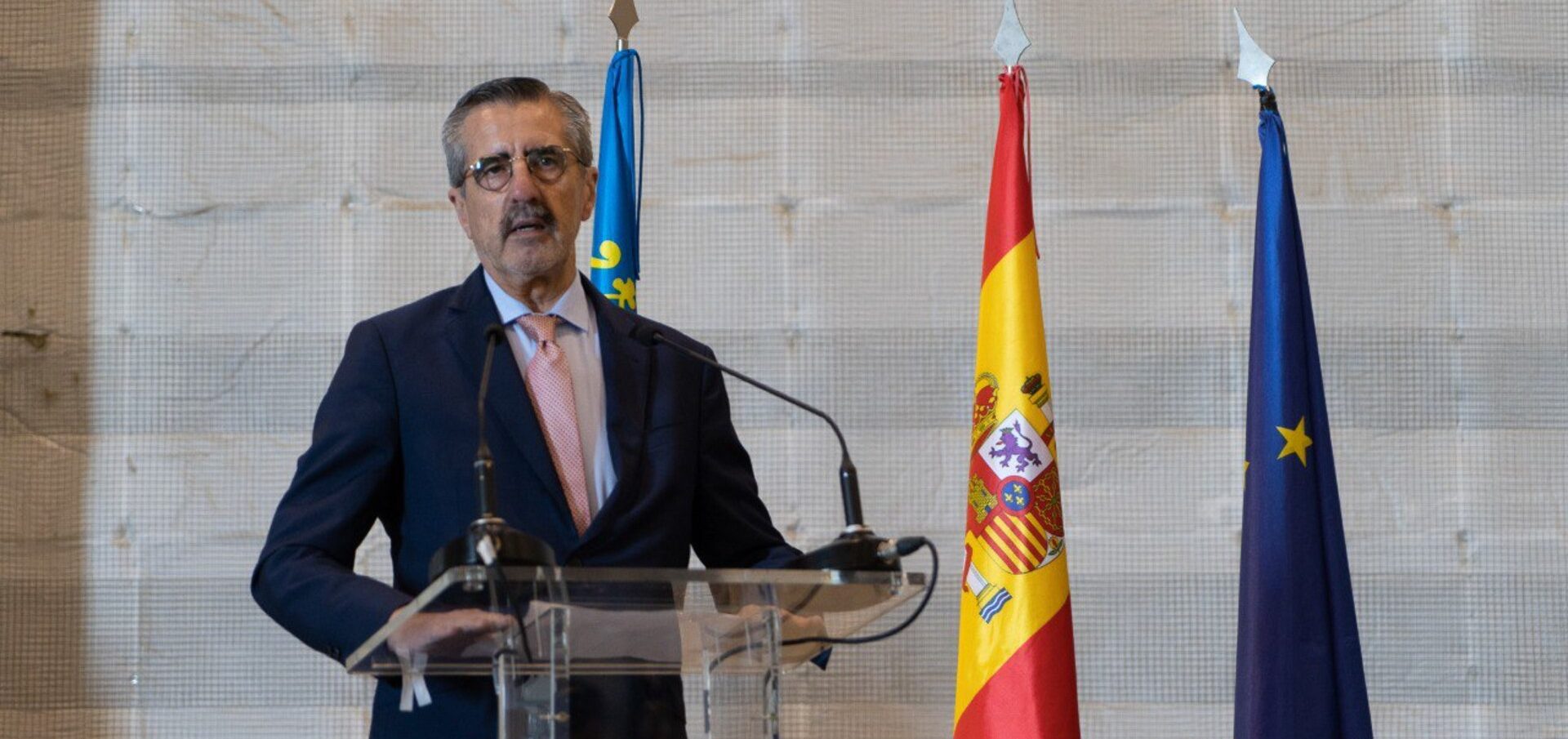 Former employer confirms ex-Valencia floods tsar used fake university degree to get job promotion
