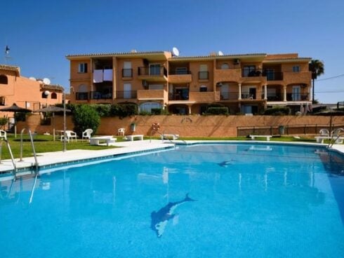 2 bedroom Apartment for sale in Mijas Costa with pool - € 249