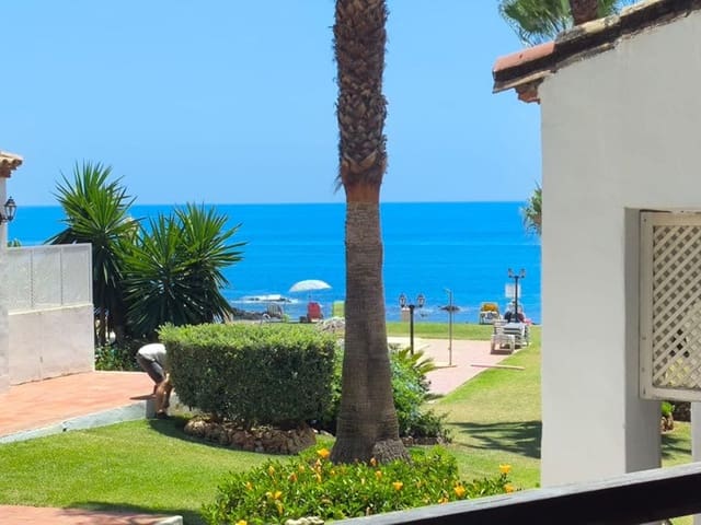 3 bedroom Apartment for sale in Calahonda with pool garage - € 650